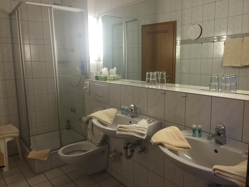 Hotel Zur Buche Bockhorn  Eksteriør billede